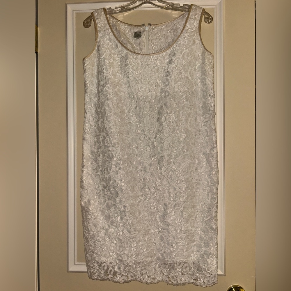Elegant White Lace Dress